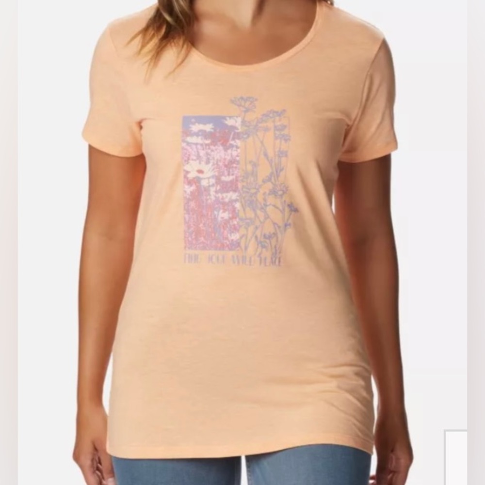 NWT Columbia Women’s Daisy Days SS Graphic Tee Size Medium Color Peach